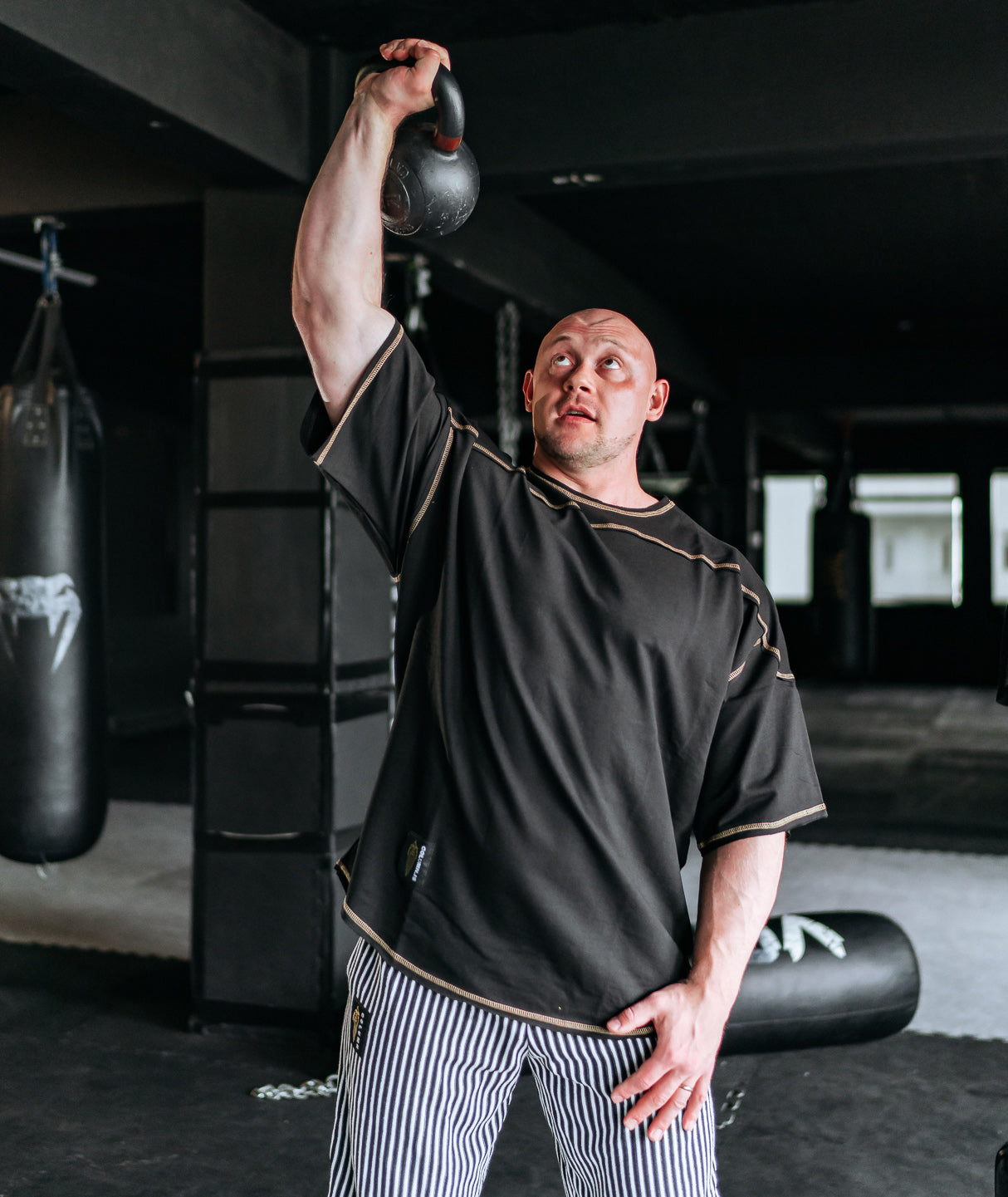 Column Minimalist Shadow T-Shirt í yfirstærð